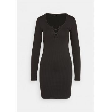 Rochie Dama -  Cu maneci lungi si cambrata - Negru 2034