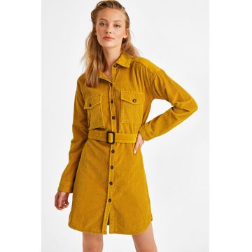 Rochie din reiat cu o curea - Galben mustar