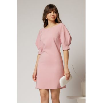 Rochie DY Fashion roz scurta croi cambrat cu maneci cu design atipic