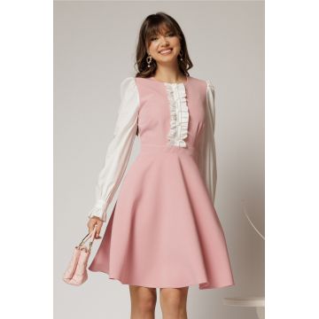 Rochie DY Fashion scurta roz cu maneci lungi din poplin si volanase