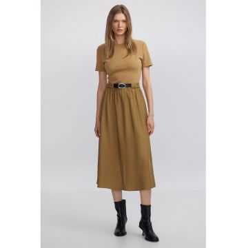 Rochie evazata cu maneci scurte - Maro deschis/Maro camel