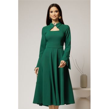 Rochie midi verde cu guler tip camasa si decupaj la decolteu