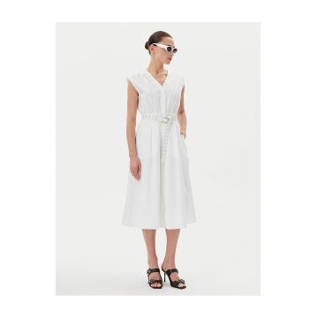 Rochie casual dama  alba - 2 caracteristici reprezentative