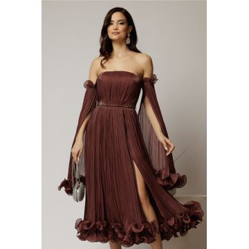 Rochie de seara maro ciocolata cu volanase din voal cu pelicula si maneci detasabile