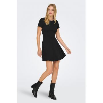 Rochie evazata cu maneci scurte - Negru