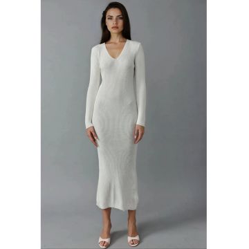 Rochie maxi -  tricotata - decolteu in V - alb praf - tricot -