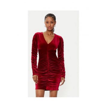 Rochie din catifea cu fronseuri