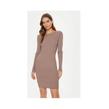 Rochie tricotata cu spate decupat