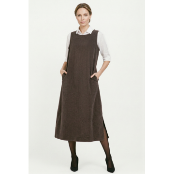 Compleu din catifea maro cu paiete, sarafan si jacheta, croi lejer elegant