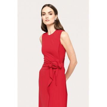 Rochie cu pliuri si floare in talie - Rosu