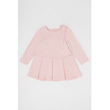 Rochie evazata cu aplicatie funda - Roz pal