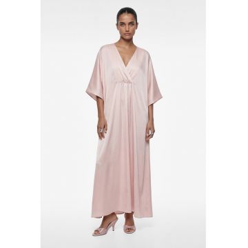Rochie lunga petrecuta si decolteu in V - Roz pal