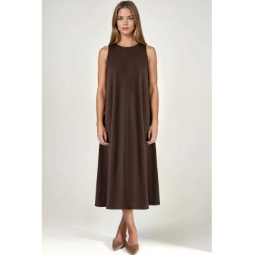 Rochie Midi -  croiala lejera - guler rotund - maro - tricot