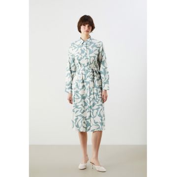 Rochie cu cordon in talie si model