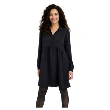 Rochie cu guler clasic -