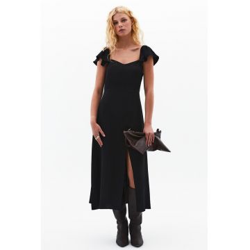 Rochie midi cu model uni si croiala evazata - Negru