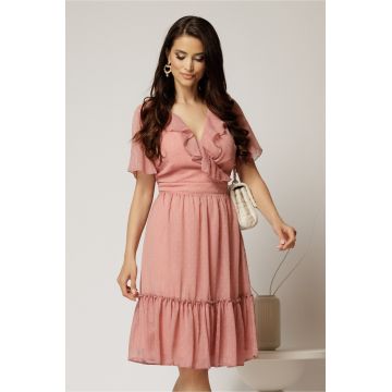 Rochie midi din voal roz cu decolteu petrecut cu volanase si maneci scurte