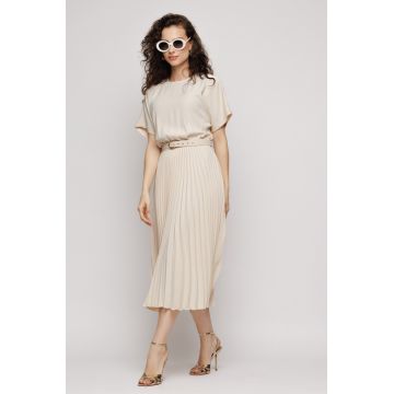 Rochie midi plisată cu curea în talie