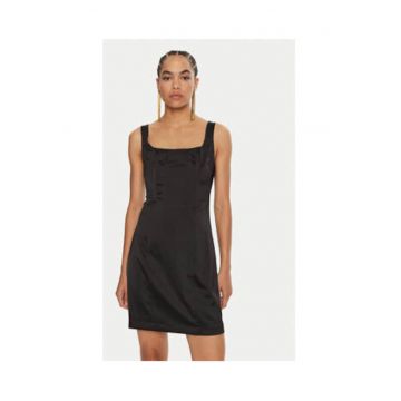 Rochie mini cu croiala dreapta