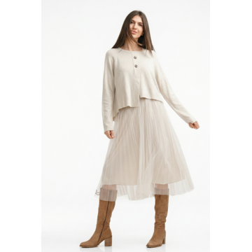 Rochie suprapusa din tulle  cu puloveras cu nasturi metalici, ivoire