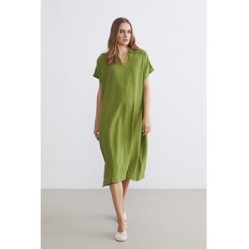 Rochie midi cu croiala dreapta si buzunare laterale - Verde masliniu