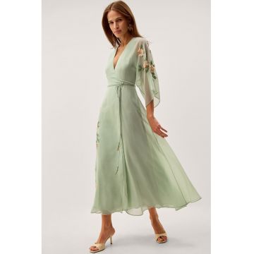 Rochie cu design floral si decolteu in V - Verde pal