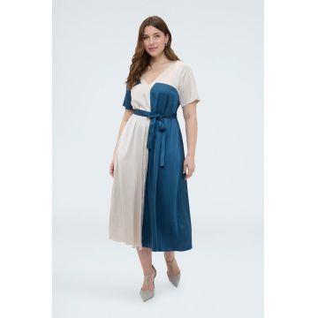 Rochie din satin cu design colorblock - Albastru inchis/Alb murdar