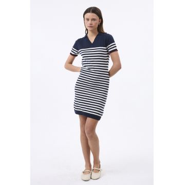 Rochie tricotata cu dungi - Alb/Albastru inchis