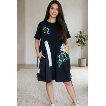 Rochie cu imprimeu cu flori din paiete