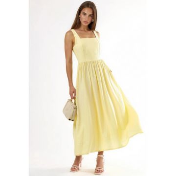 Rochie midi  galben lamaie - decolteu patrat - fara maneci