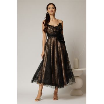 Rochie midi neagra de ocazie din dantela cu brose detasabile in talie