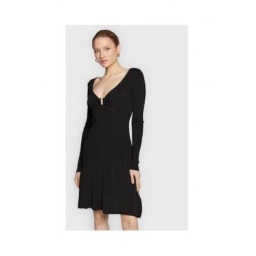 Rochie tricotata cu decolteu amplu