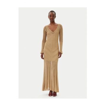 Rochie tricotata de dama  bej - 2 caracteristici reprezentative