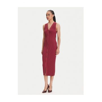 Rochie tricotata de dama  roz - caracteristici reprezentative