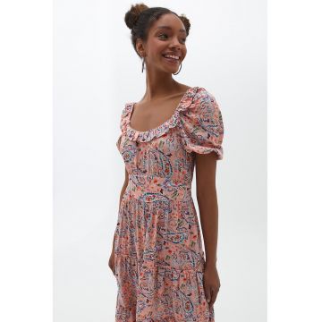 Rochie cu imprimeu - decolteu rotund si volane - Multicolor