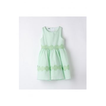 Rochie in carouri cu model floral din broderie - Verde