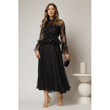 Rochie midi neagra de seara din voal plisat cu perle si paiete