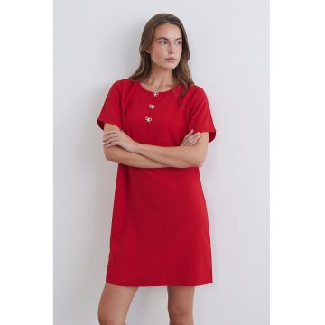 Rochie mini dreapta cu aplicatii decorative - Rosu