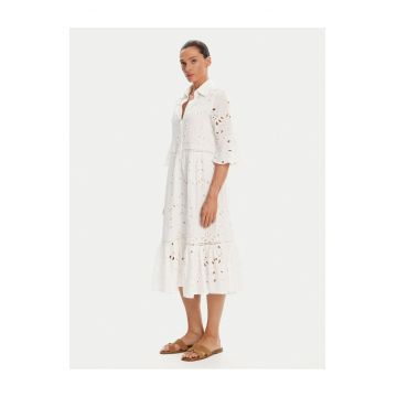 Rochie tip camasa  alba - 2 caracteristici reprezentative