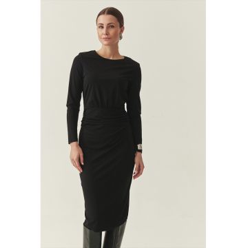 Rochie midi cambrata cu model uni - Negru