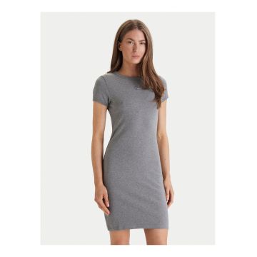 Rochie cambrata cu decolteu rotund