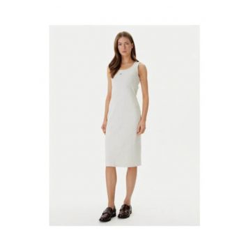 Rochie cambrata fara maneci cu model uni
