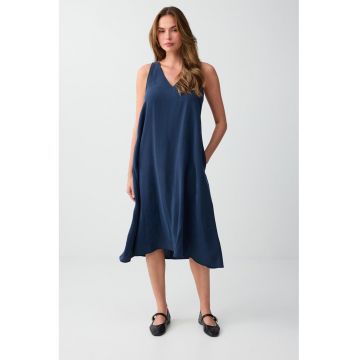 Rochie cu decolteu in V si buzunare - Bleumarin