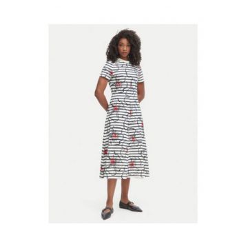 Rochie cu decolteu rotund si model in dungi