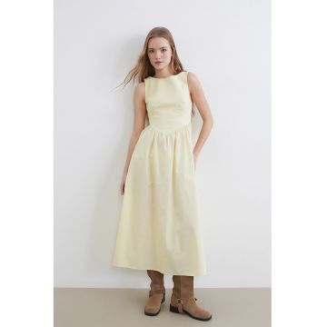 Rochie de bumbac cu decolteu pe spate - Galben pai