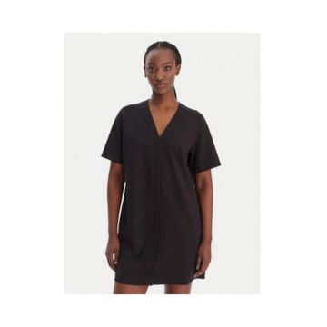 Rochie dreapta cu decolteu in V