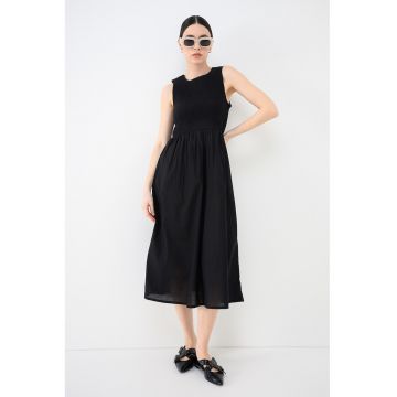 Rochie evazata cu insertii elastice - Negru