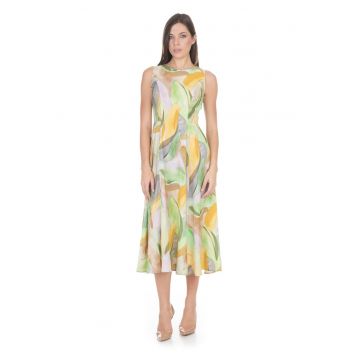 Rochie evazata fara maneci cu imprimeu abstract