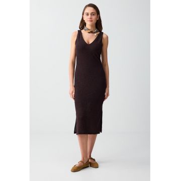 Rochie midi cu decolteu in V - Maro inchis