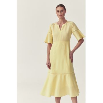 Rochie midi din amestec de lyocell cu terminatie cu volane - Galben pal
